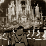 1966-9 Ante el altar del Quinario